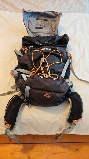 Lowe Alpine Airzone Pro 35:45 litres Rucksack - As new condition