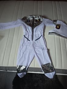 Halloween astronsut costume