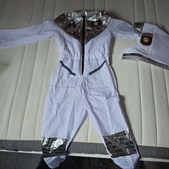 Halloween astronsut costume