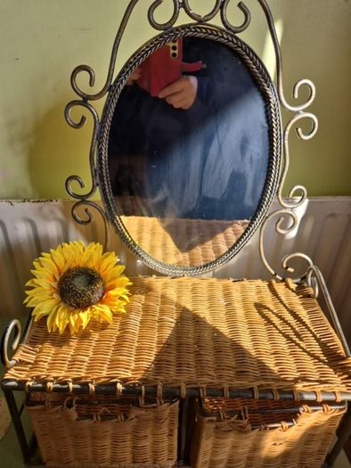 Vintage Mirror with baskets