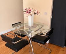 Dining table and 4 chairs