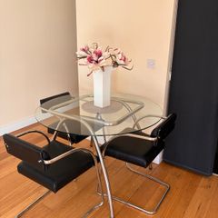 Dining table and 4 chairs