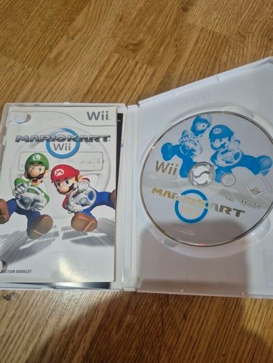 Mario Kart Wii + Wheel