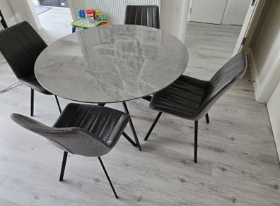 120 cm Round dining table and 4 chairs