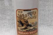 Dew of the western isles ,highland,,Train &amp; McIntyre Ltd Glasgow whiskey jug/bottle ,see pictures for condition, sold as is ,,hard to come by, little damage chip on rim ,see pictures