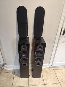 Jamo S426 Floor Standing Speakers 140W/100W,6 ohms