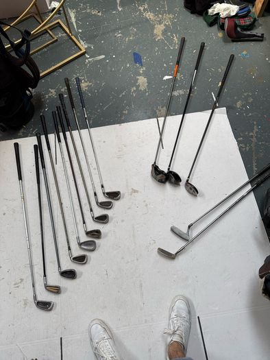set golf clubs