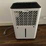 Hangsun 4.5L Dehumidifier Image 2
