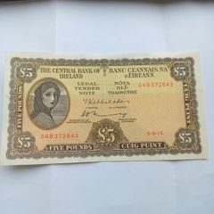 Irish five lady lavery five pound Note