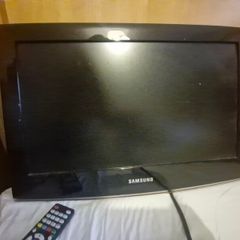 Samsung TV 26in