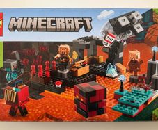 Lego Minecraft The Nether Bastion 21185