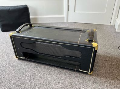 Valve amp cabinet and chassis