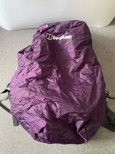 Berghaus Freeflow 30+6 Backpack Rucksack Ventilating Back System H20 &Rain Cover Purple