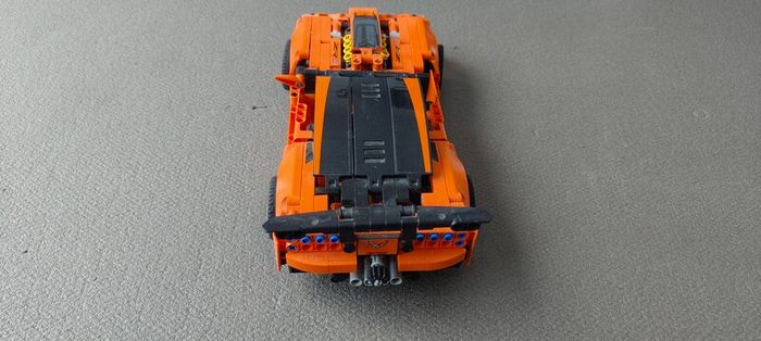 Lego Technic race car