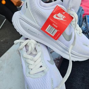 Ladies Trainers