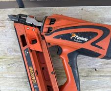 Paslode IM360Ci Lithium first-fix framing nail gun.