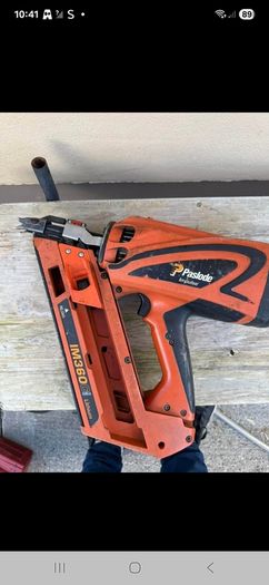 Paslode IM360Ci Lithium first-fix framing nail gun.