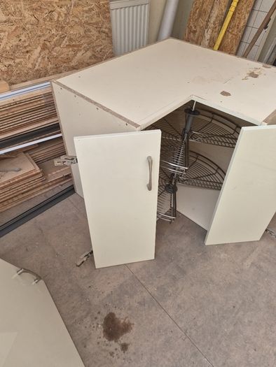 kitchen cabinets