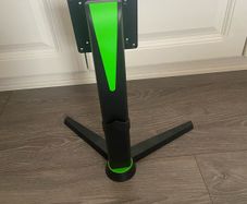 24/27" VESA compatible monitor stand
