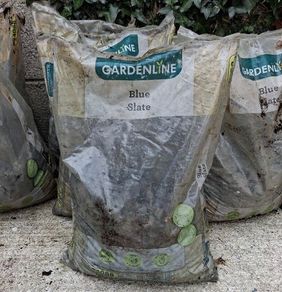 Gardenline Blue Slate Stone Chippings 5kg Bags X15