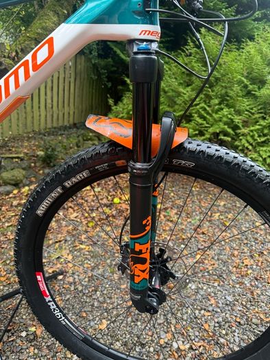 Megamo Track 2022 Carbon MTB  Size M  XTR Di2 DT Swiss 240