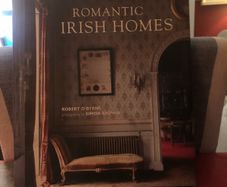 Romantic Irish Homes by Robert O'Byrne