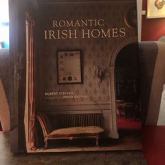Romantic Irish Homes by Robert O'Byrne