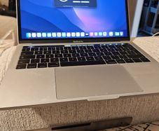 Macbook pro13" i5-6267u 512gb ssd