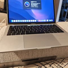 Macbook pro13" i5-6267u 512gb ssd