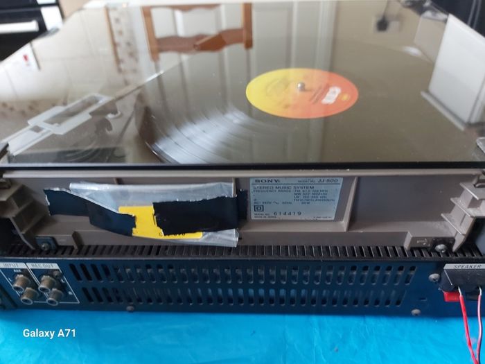 SONY Stereo Music System, Model No. JJ-500, Radio, Tape and Phono (Record), and Auxillary, with 2 Sony Speakers, all functions working, in excellent condition