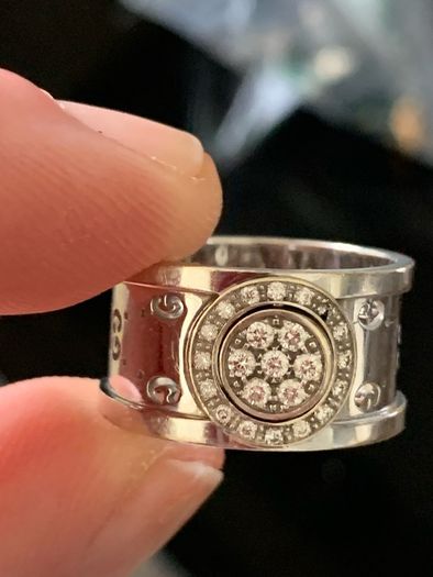 Gucci Icon Twirl ring