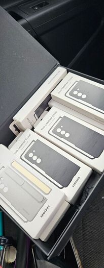 Brand New Never Used Samsung Fold 5