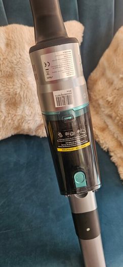 Cordless hoover