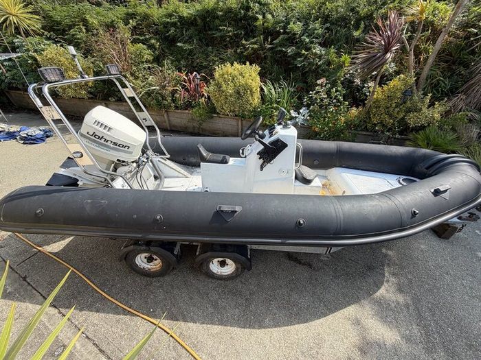 5.2M rib 90hp Johnson