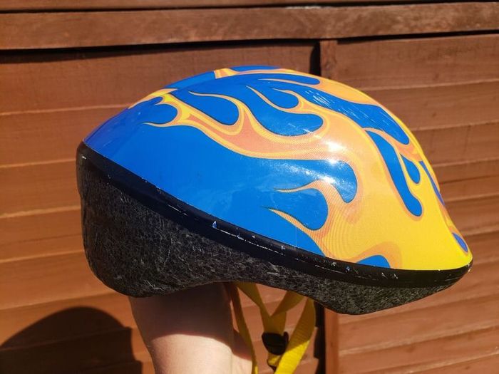 Raleigh Kids Boys Bike Bicycle Helmet  48-54cm
