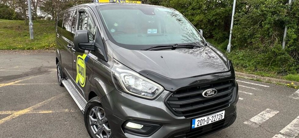 Taxi Ford Transit Custom wheelchair 2020