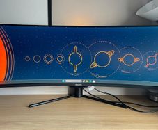 Electriq 49" monitor
