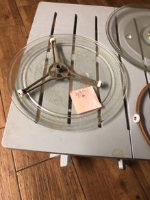 Microwave plates (tripod included