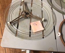 Microwave plates (tripod included