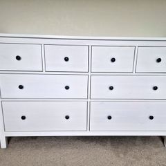 IKEA Hemnes Chest of 8 Drawers