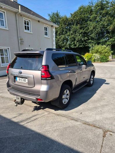 Toyota landcruiser 2019