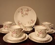 Vintage Chodziez Porcelain Tea Set. Flowery Pattern, Made in Poland.