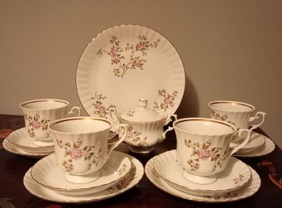 Vintage Chodziez Porcelain Tea Set. Flowery Pattern, Made in Poland.