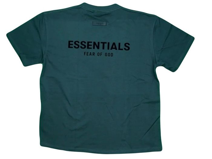 Essentials Tshirt