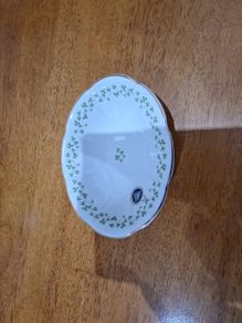 Royal Tara dish(trinket dish) shamrock design