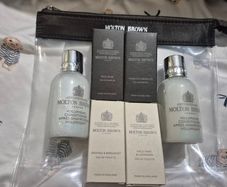 Molton Brown Fragrance. New. 4 x fragrance 2 x comdituoner and make up bag