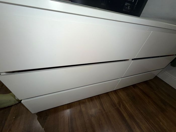 IKEA MALM Chest of 6 drawers, white with glass top