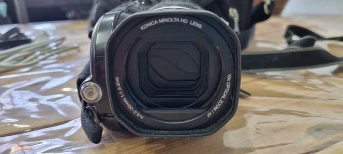 Jvc Everio Gz-hd3e Hd Video Camera Hdd
