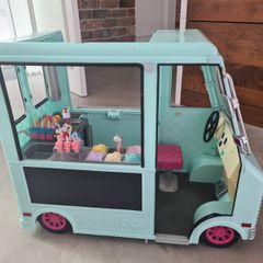 Generation Doll Ice Cream Van