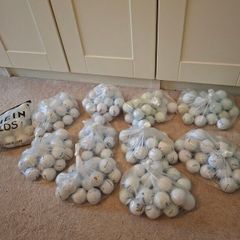 Mixed golf balls